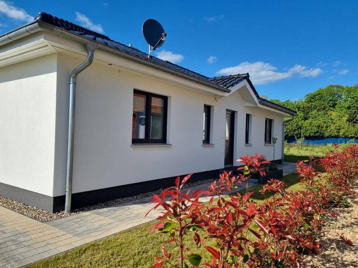 Ferienhaus für 5 Personen, mit Garten und Ausblick in Sietow