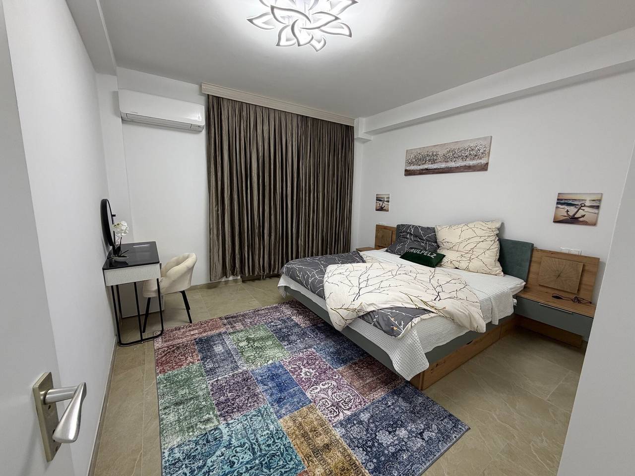 Ganze Wohnung, Apartment „Downtown“ mit Wlan und Klimaanlage in Bonn, Rheinland