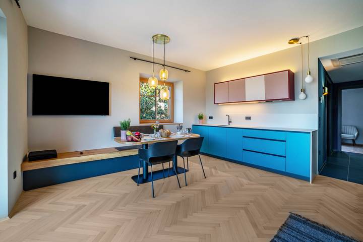 Ganze Wohnung, Ferienwohnung 'Villa Rosa Unterschöberlehof - Anna' mit Bergblick, Wlan und Klimaanlage in Meran, Sarntaler Alpen