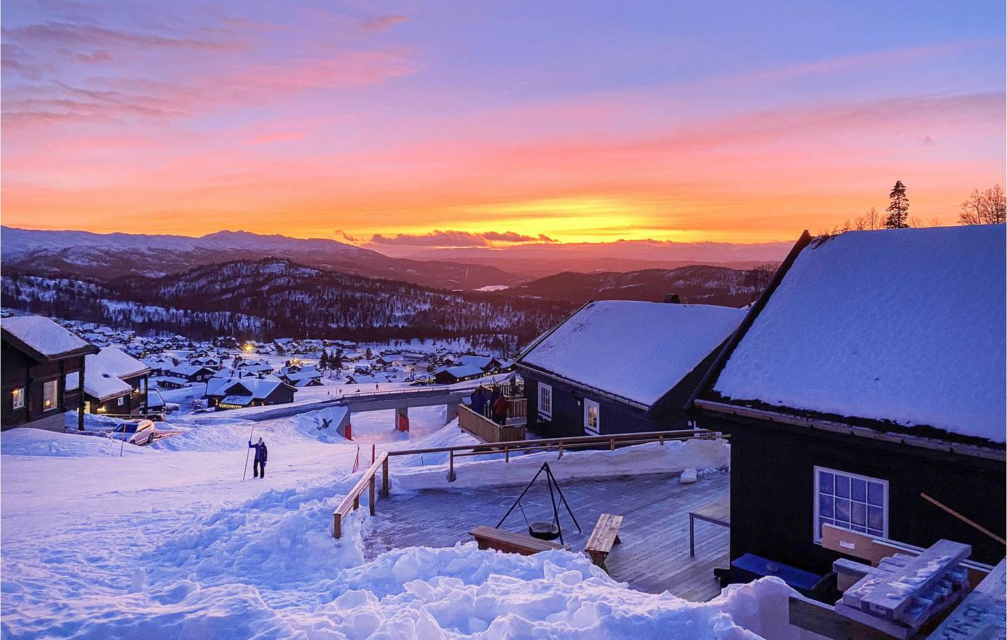 Ferienhaus für 8 Personen mit Garten in Vinje