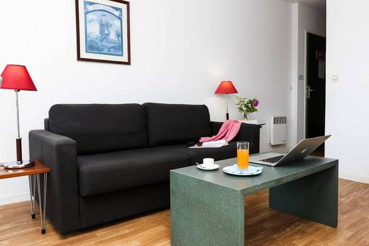 Location de vacances pour 4 personnes, avec piscine et balcon, animaux acceptés dans Plage du Hôme - 3