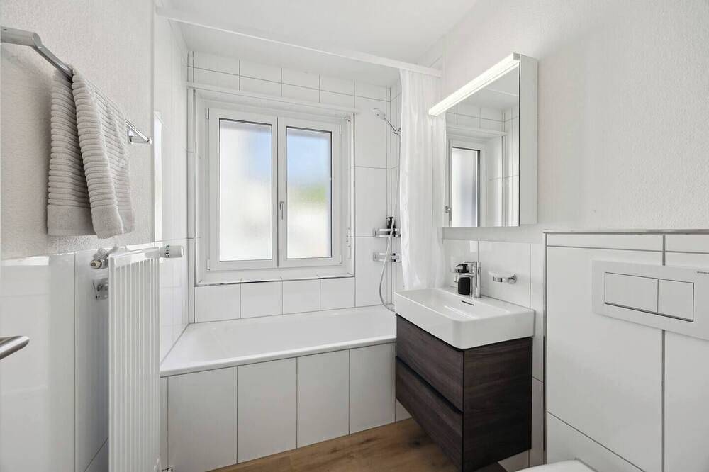 Ganze Wohnung, Modern Apartment - Near Zurich Center (103-16) in Zürich 50 Oerlikon, Zürich