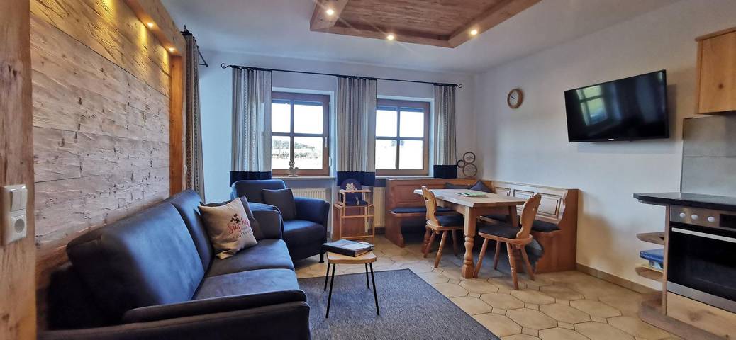 Ferienwohnung für 5 Personen, mit Garten und Balkon sowie Sauna, kinderfreundlich im Bayerischer Wald