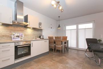 Ferienwohnung für 2 Personen in Norddeich Mole, Norddeich, Bild 2