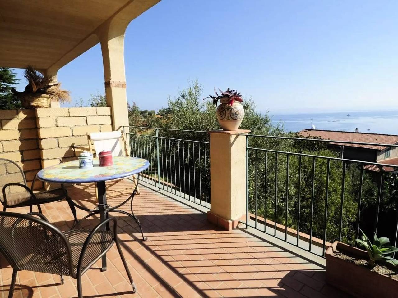 Apartamento entero, 3 estancias 4 Personas in Gioiosa Marea, Provincia de Messina