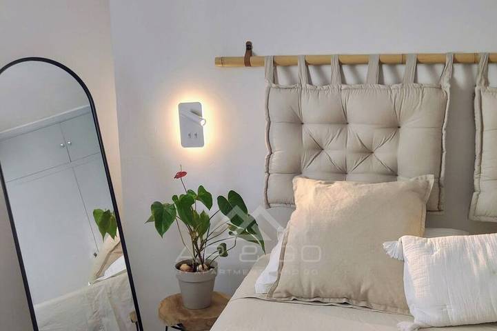 Quiet Beachfront Apartment in La Herradura, Almuñecar