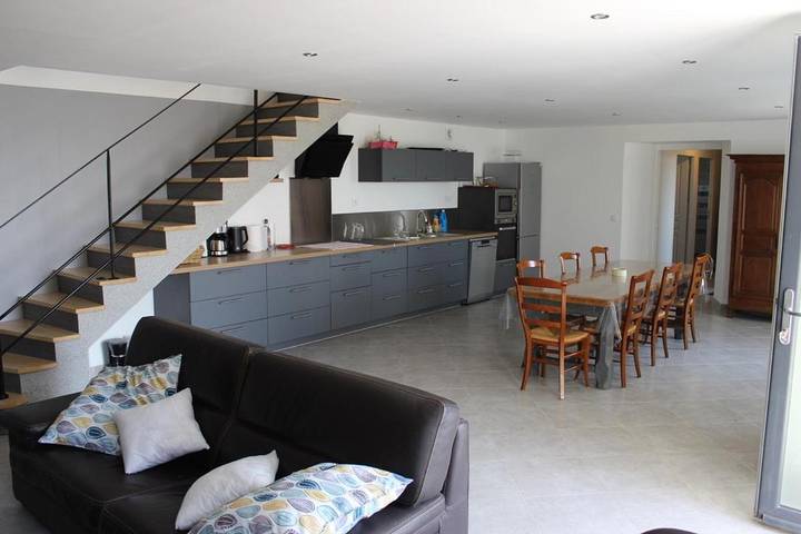 Location de vacances pour 10 personnes, avec jardin à Heugueville-sur-Sienne - 4
