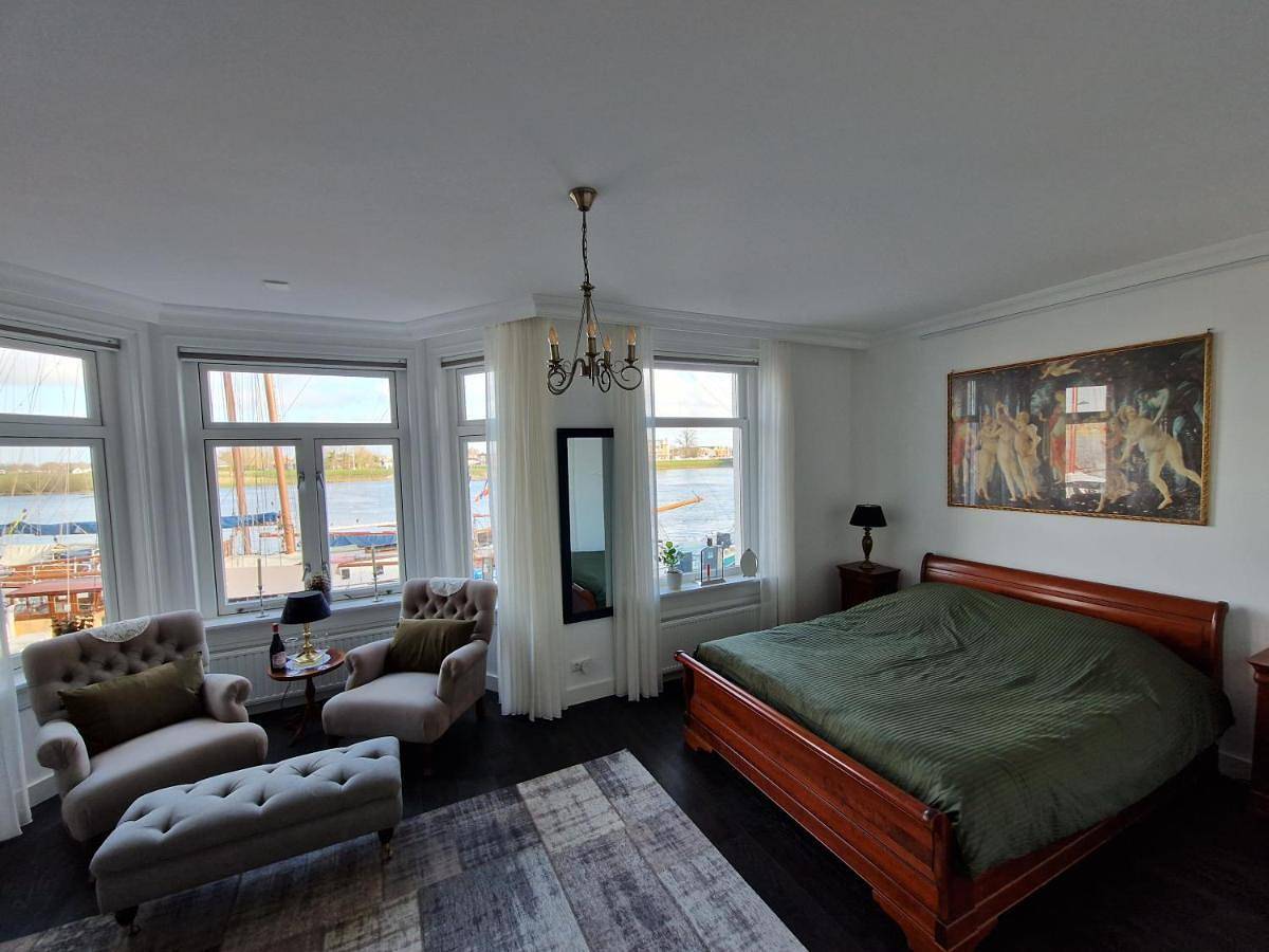 Double Room with Private Bathroom in Kampen, IJssel