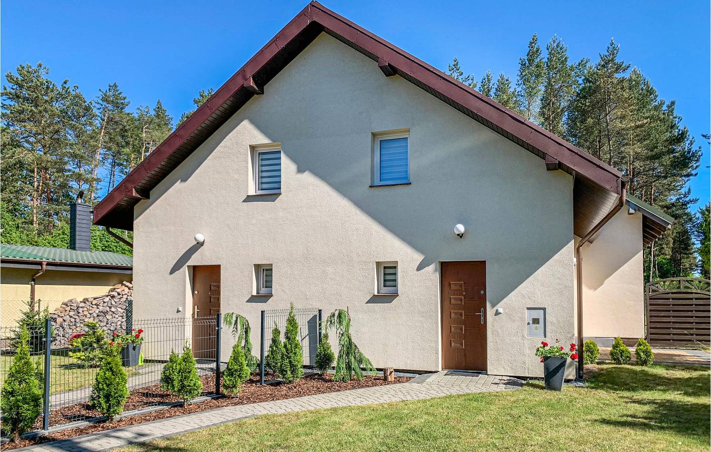 Ferienhaus für 5 Personen mit Terrasse in Kopalino, powiat wejherowski
