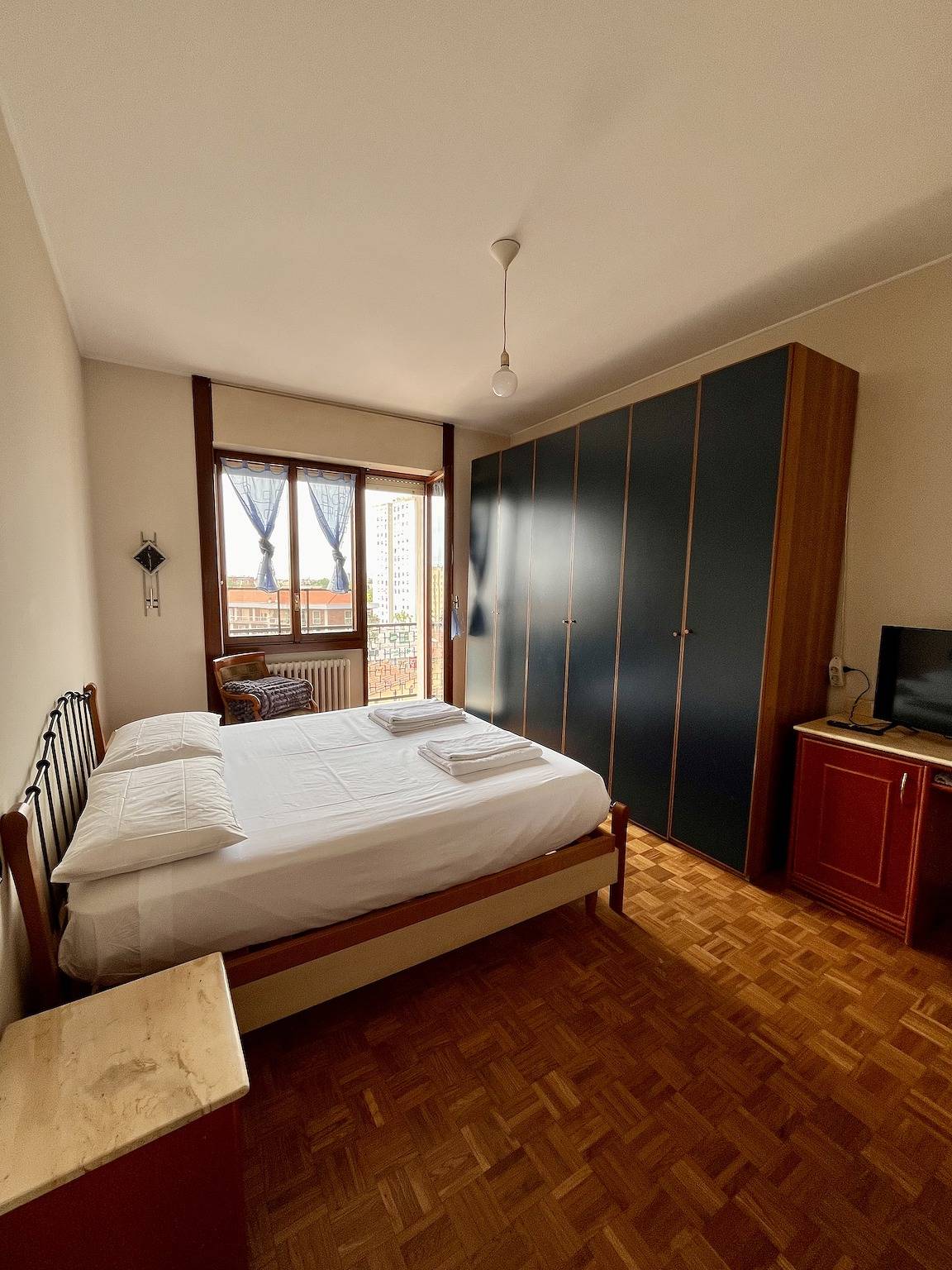 Bright Room & Bath with Balcony_Fondazione Prada in Milano, Provincia di Milano