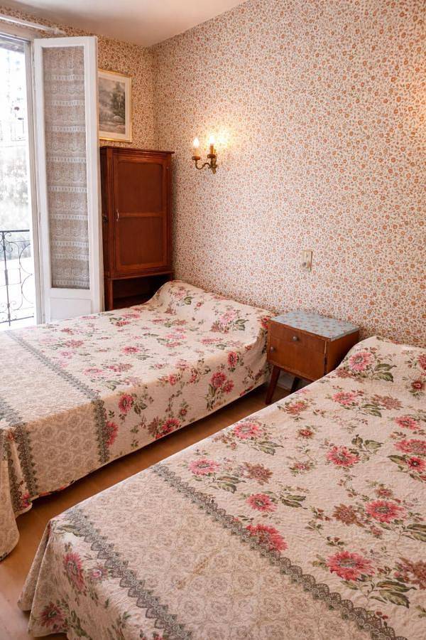Hôtel pour 2 personnes, avec terrasse dans Musée Sainte Bernadette Moulin Lacadé Maison Paternelle