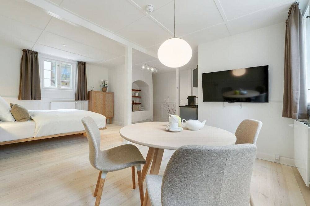 Ganze Wohnung, Small apartment in the heart of Kbh in Kopenhagen Zentrum, Kopenhagen