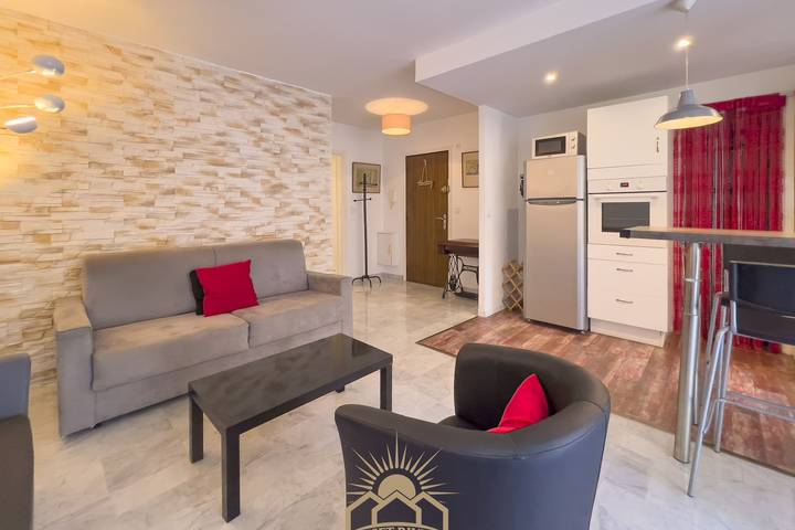 Gîte pour 4 personnes, avec balcon, adapté aux familles à Le Cannet - 3