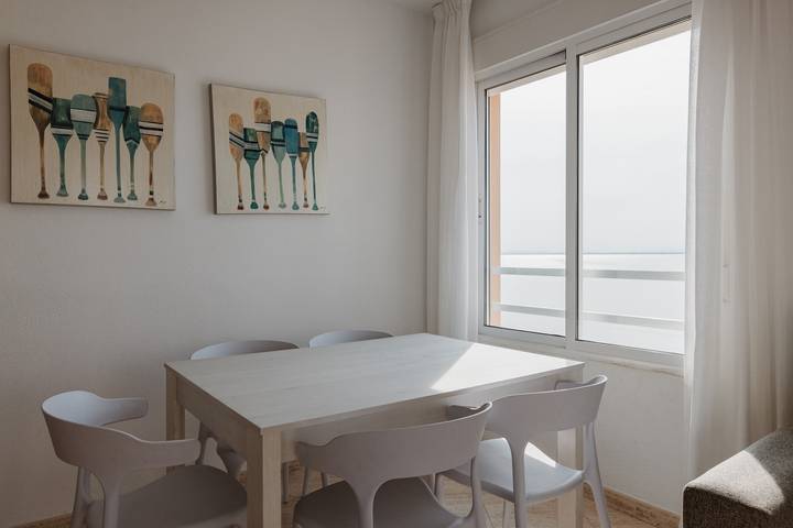 Apartamento entero, Apartamento de vacaciones para 5 personas con terraza in Los Miradores del Puerto, San Javier