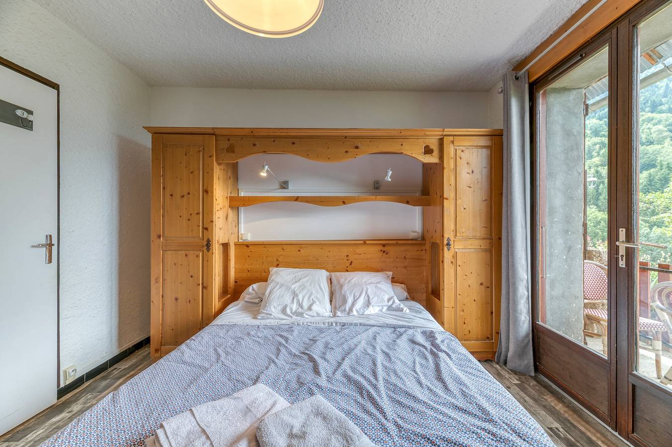 Habitación 'Chambre 4' con vistas a la montaña y balcón in Oz (desambiguación), Parque Nacional de los Ecrins