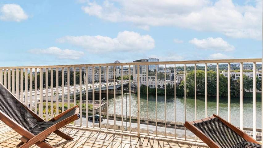 Apartament wakacyjny dla 3 osób, z widok na jezioro i widok oraz balkon w Île-de-France