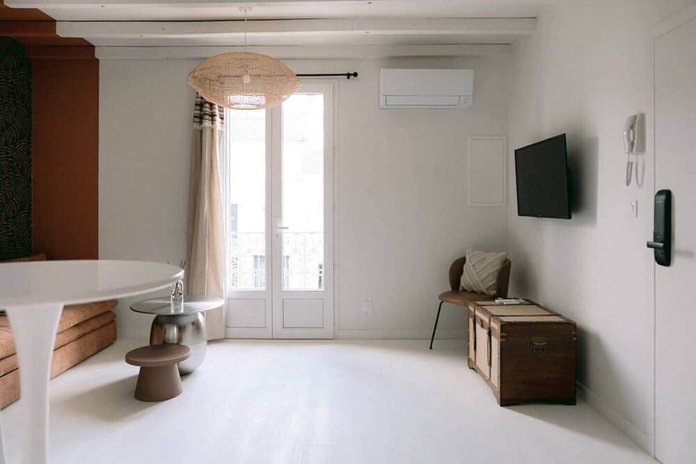 Entire apartment, Georges' Journey in Périgueux, Périgord Blanc