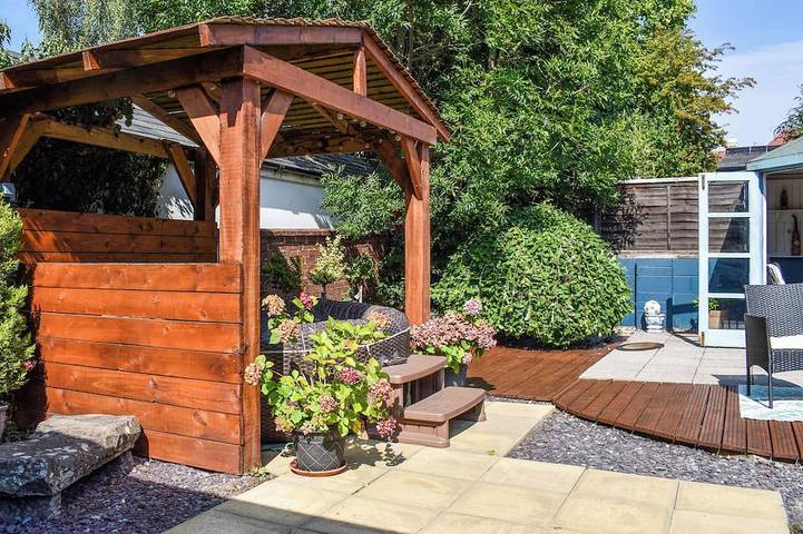Holiday rental for 6 people, with garden in Abergavenny
