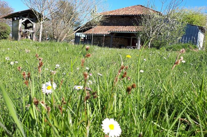 Casa de vacaciones para 6 personas, con balcón y jardín, Se admiten mascotas - 1