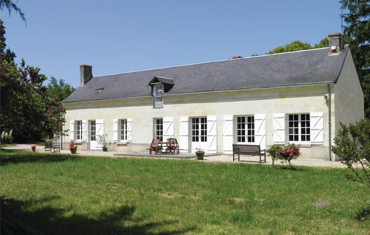 Gemütliche 150qm Wohnung mit Pool und Parkplatz in Bourgueil, Loire-Tal