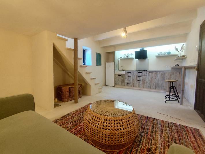 Casa rural para 4 personas, con jardín y terraza en Tierras del Ebro - 2