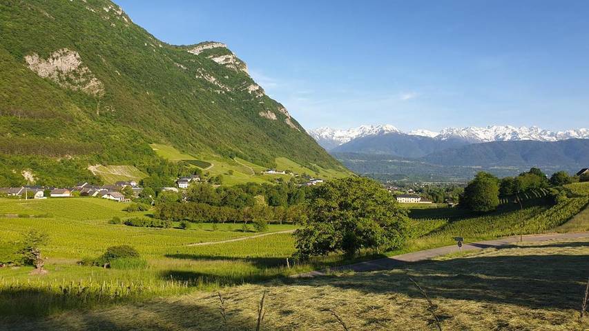 Gîte pour 2 personnes, avec terrasse dans Chignin - 4