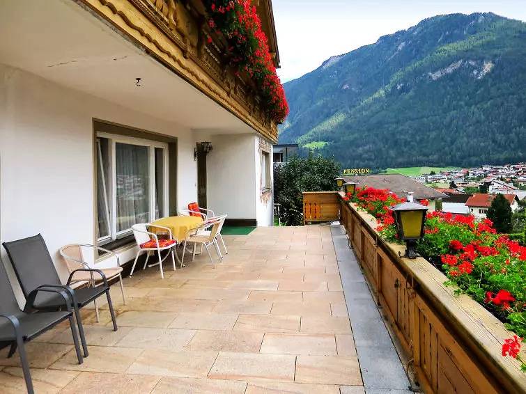 Haus 15 Personen in Pfunds, Tiroler Oberland