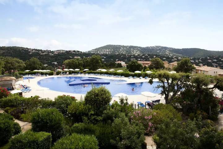 Ganze Wohnung, 2 Zimmer, 5 Personen Auswahl in Roquebrune-sur-Argens, Mittelmeerküste (Frankreich)