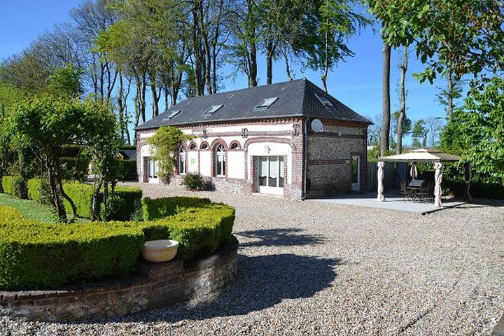 Gîte pour 9 personnes à Ypreville-Biville