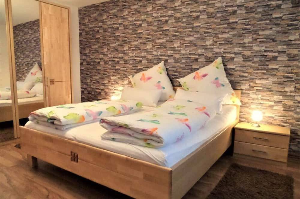 Ganze Wohnung, Herrlicher Seeblick. Idealer Ausgangspunkt f. Radtouren. in Sipplingen, Region Bodensee-Oberschwaben