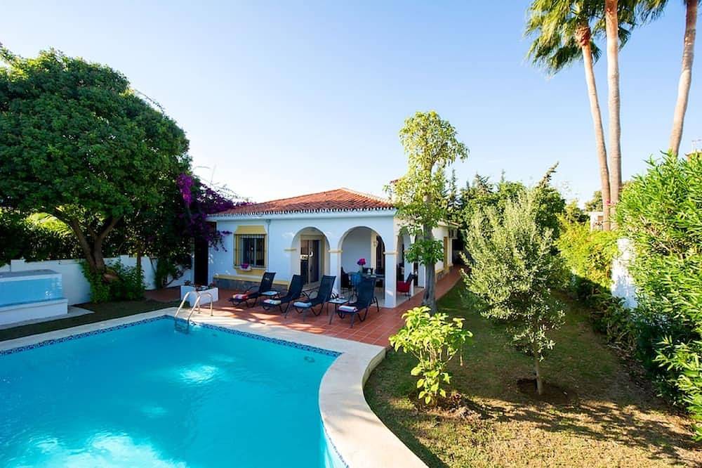 Villa για 4 Άτομα σε San Pedro Alcantara, Μαρμπέγια