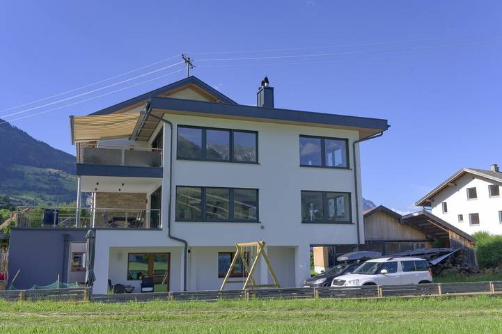 Ferienwohnung für 4 Personen, mit Ausblick und Terrasse in Wenns - 3