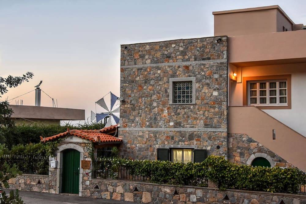 Traditional Villa - Private Pool in Stalida, Iraklio-Heraklio region