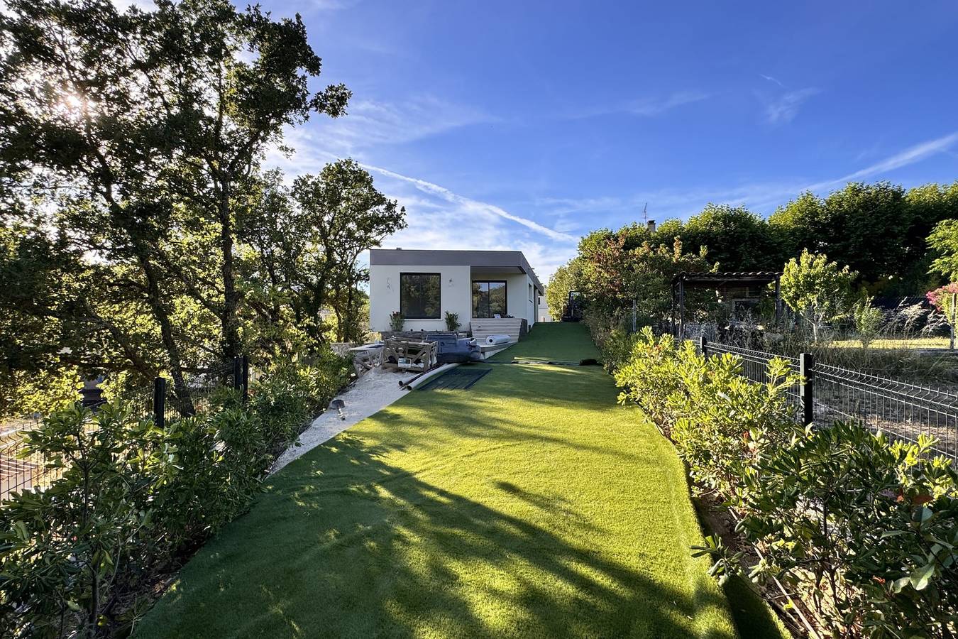 Villa Nova – Maison neuve, piscine & confort in Ventabren, Mittelmeerküste (Frankreich)