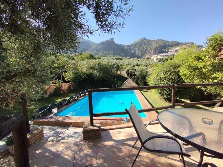 Chalet para 14 personas, con vistas además de jardín y piscina en Sierra de Cazorla - 4