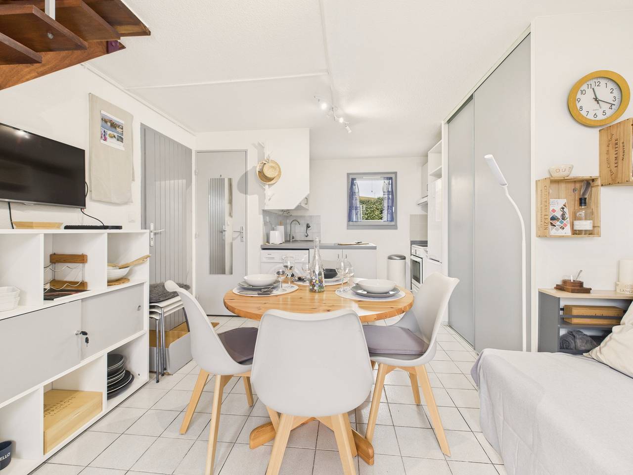 Maison vue mer avec piscine commune et jardin in Batz-sur-Mer, Côte d'Amour