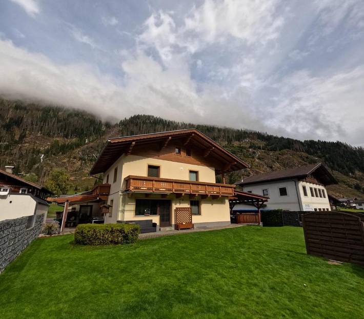 Ferienwohnung für 5 Personen, mit Balkon und Terrasse sowie Garten und Pool in St. Veit in Defereggen - 2