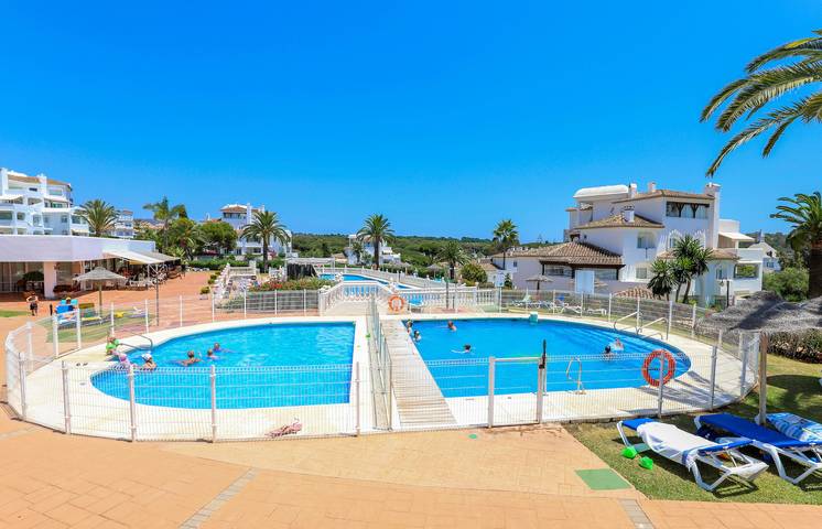 Entire apartment, Elviria del Sol ground floor apartment in Marbella East, Marbella