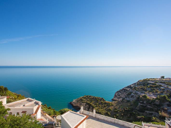 Gîte pour 7 personnes, avec balcon à Peschici - 4