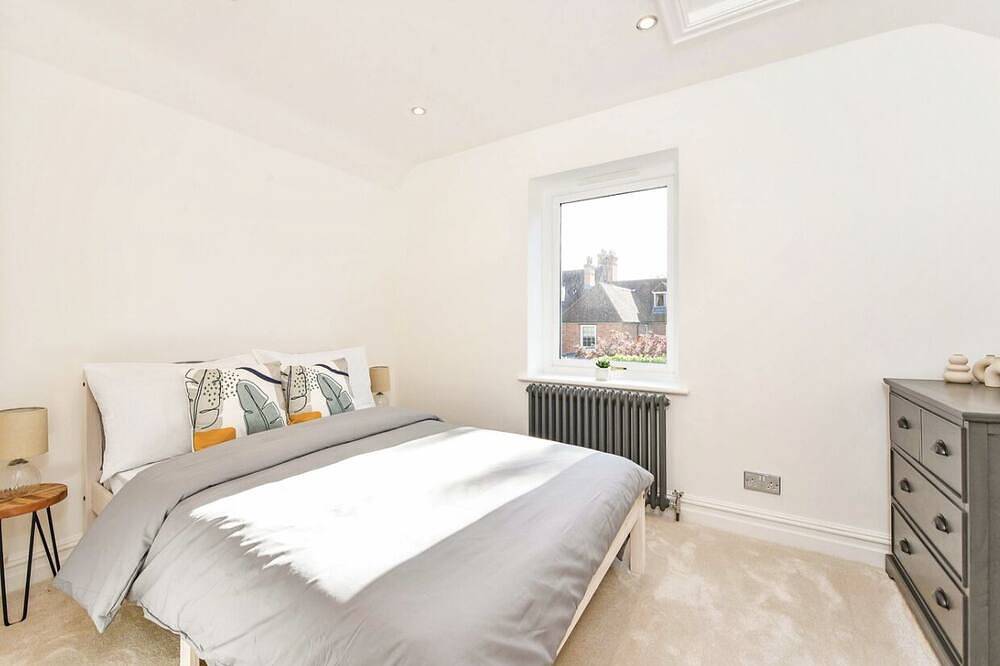 Charming Winchester Retreat in Winchester, South Downs