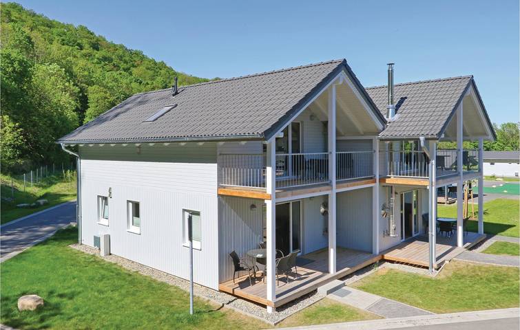 Ferienhaus für 8 Personen, mit Ausblick und Sauna sowie Terrasse und Garten in Sachsen-Anhalt - 2