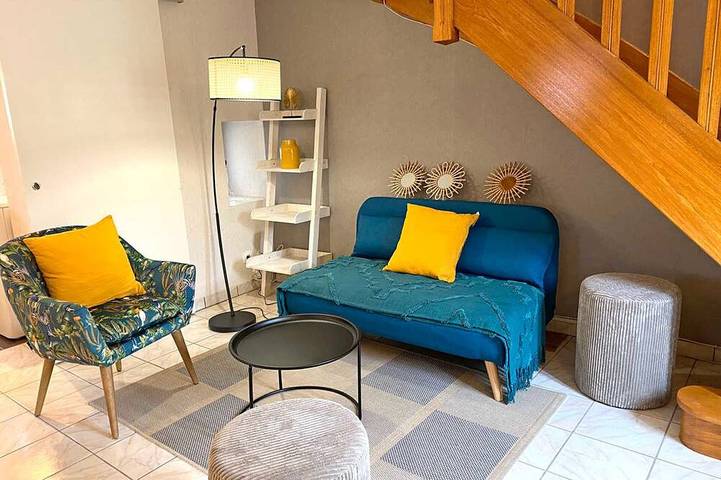 Gîte pour 4 personnes, avec jardin et jacuzzi en Auvergne