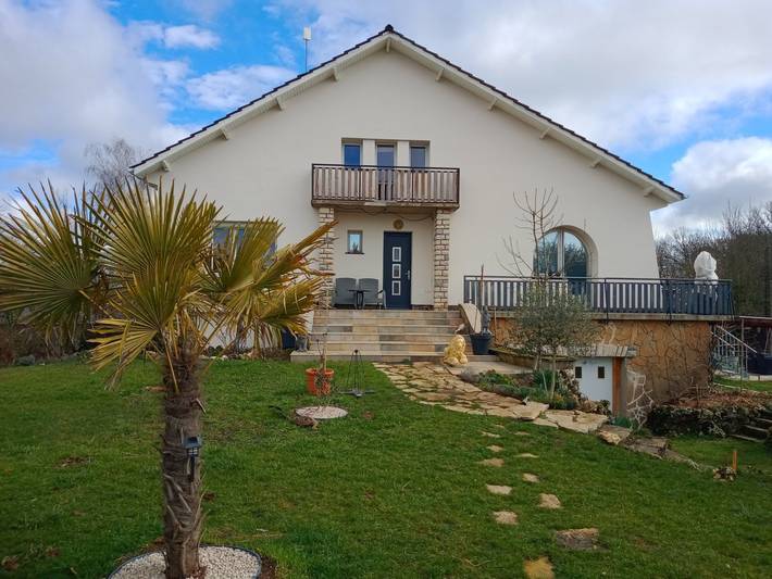 Cottage pour 3 personnes, avec jardin à Mirebeau-sur-Bèze