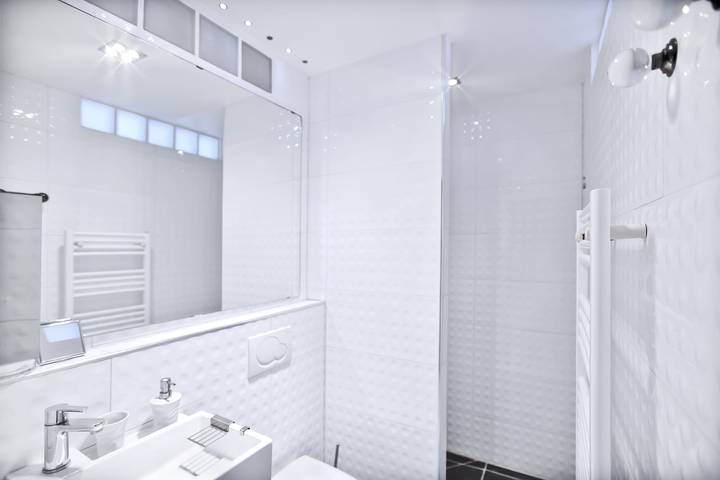 Gîte pour 2 personnes, avec vue sur le lac en Haute-Savoie - 4