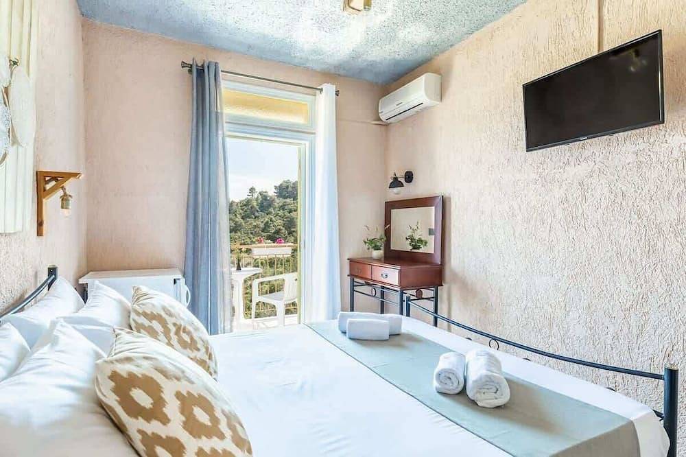 Skopelos Seaview Suite - Estia Summer Nest in Stafilos, Islas Espóradas