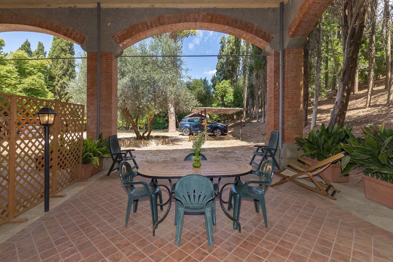 Apartamento entero, Apartamento 'Villa I Tigli - Geranium' con piscina compartida, Wi-Fi y aire acondicionado in Campiglia Marittima, Costa Etrusca