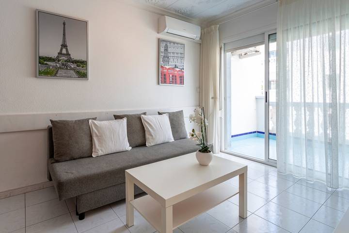 Gîte pour 4 personnes, avec bassin pour enfant ainsi que jardin et balcon à Blanes - 4
