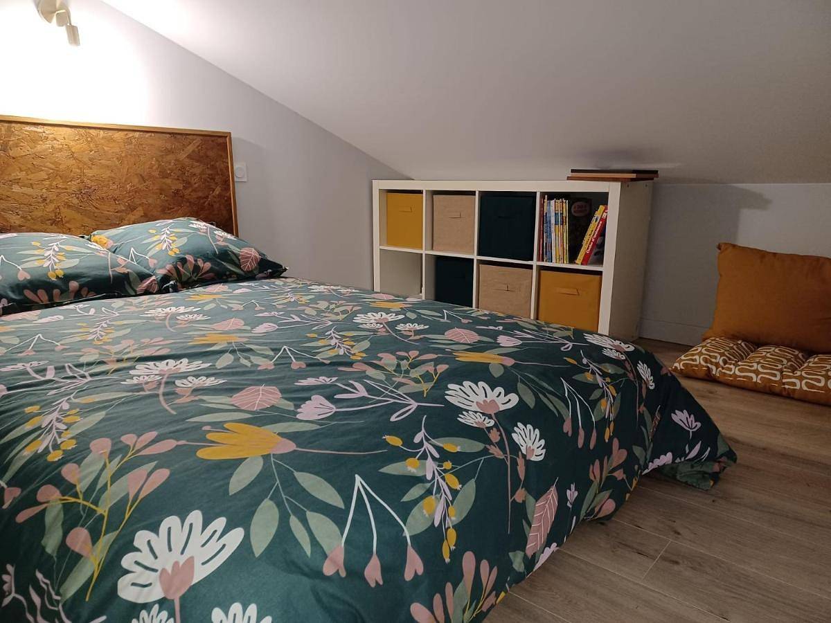 Two-Bedroom House in Caussade, Quercy
