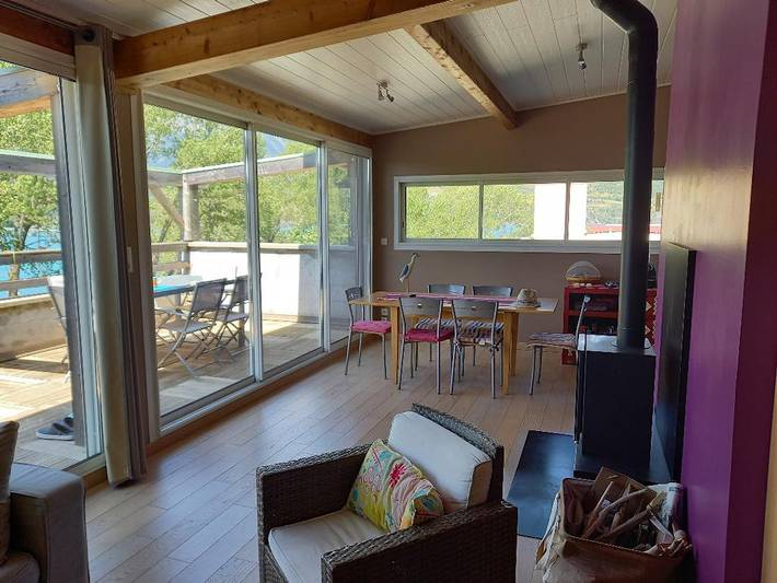 Gîte pour 6 personnes, avec terrasse et vue sur le lac à Savines-le-Lac - 4