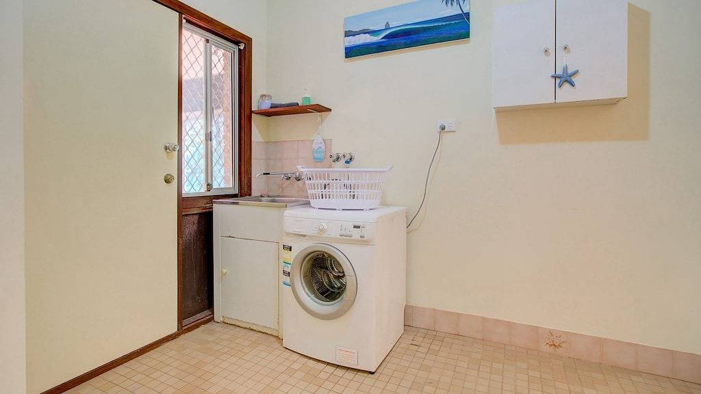 Wallaby - Pet friendly, 3 bedroom house in Exmouth, Western Australia